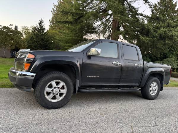 2005 GMC, dovoz Kanada — foto 3 z 9