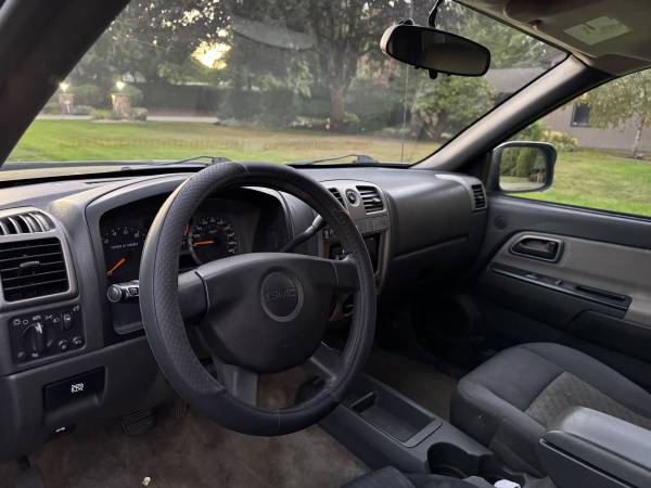 2005 GMC, dovoz Kanada — foto 5 z 9