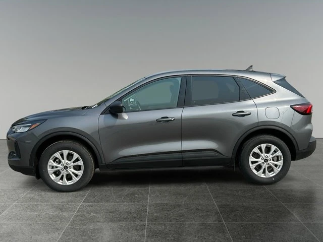 2025 Ford Escape Active, černá, 43 931 km, dovoz Kanada — foto 2 z 15