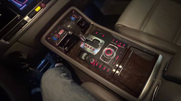 2007 Audi, dovoz Kanada — foto 8 z 12