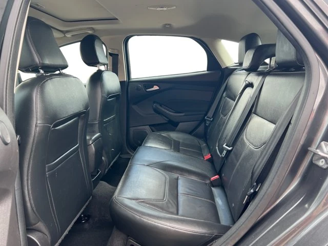 2018 Ford Focus Titanium, 144 857 km, dovoz Kanada — foto 14 z 17