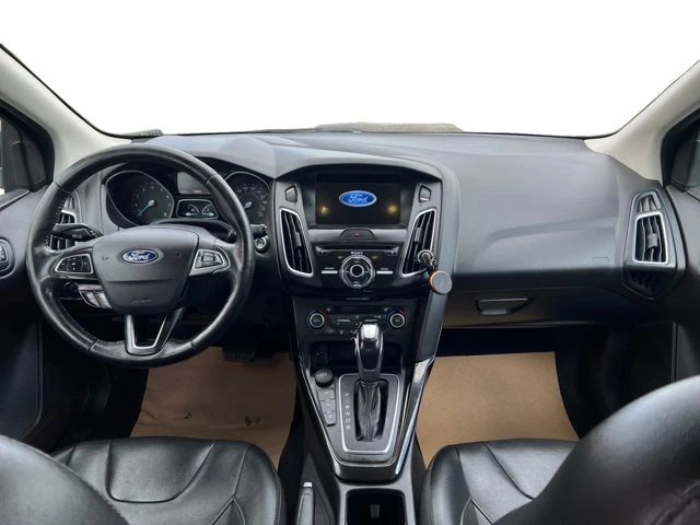 2018 Ford Focus Titanium, 144 857 km, dovoz Kanada — foto 15 z 17