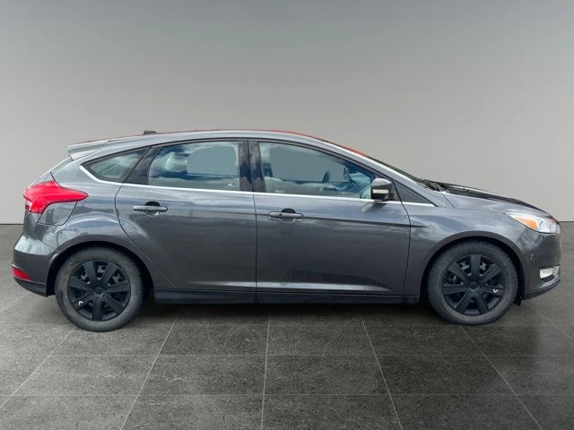 2018 Ford Focus Titanium, 144 857 km, dovoz Kanada — foto 8 z 17