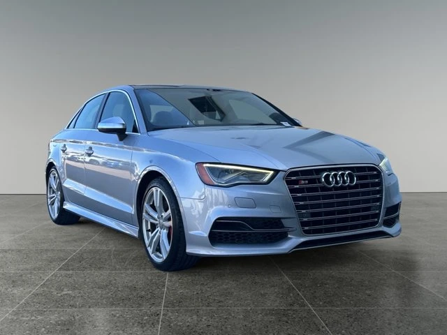 2015 Audi S3 2.0T Technik, 62 490 km, dovoz Kanada — foto 7 z 15