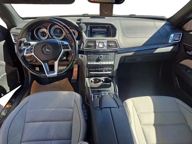 2017 Mercedes-Benz Eclass E 550, 94 000 km, dovoz Kanada — foto 10 z 15