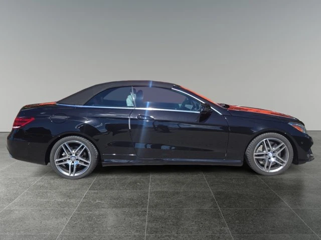 2017 Mercedes-Benz Eclass E 550, 94 000 km, dovoz Kanada — foto 4 z 15
