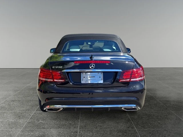 2017 Mercedes-Benz Eclass E 550, 94 000 km, dovoz Kanada — foto 7 z 15