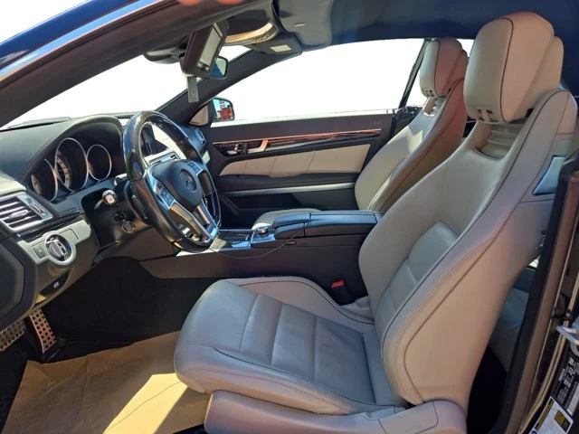 2017 Mercedes-Benz Eclass E 550, 94 000 km, dovoz Kanada — foto 9 z 15