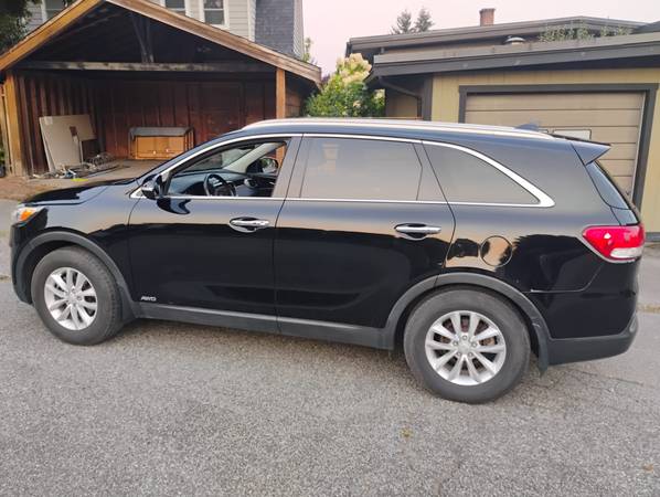 2018 Kia, dovoz Kanada — foto 3 z 12