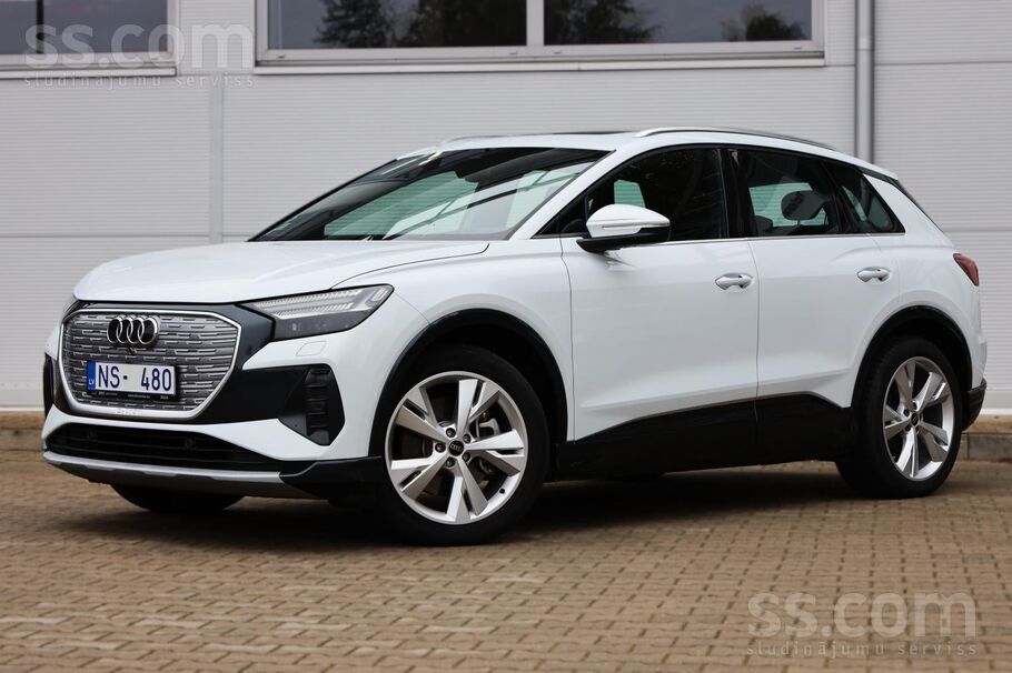 2024 Audi E-tron, 19 000 km, Lotyšsko — foto 1