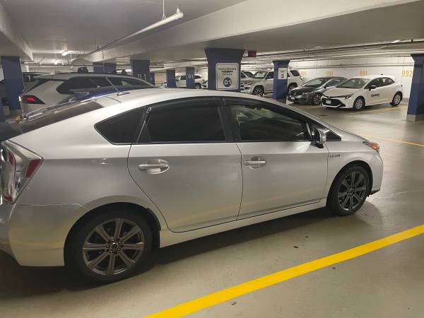 Toyota, dovoz Kanada — foto 2 z 7