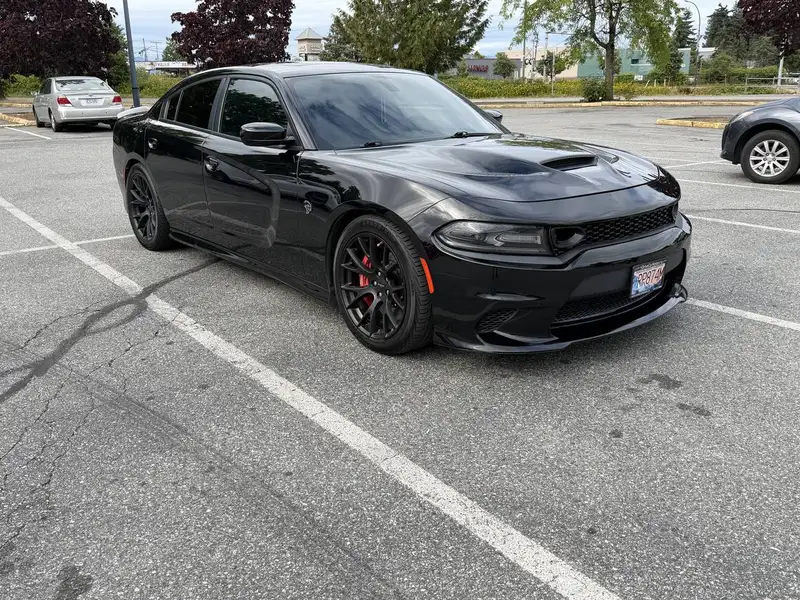 2016 Dodge Charger SRT Hellcat, černá, 70 000 km, dovoz Kanada — foto 4 z 4