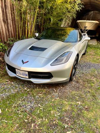 C7 Corvette Stingray, dovoz Kanada — foto 3 z 12