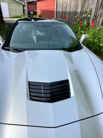C7 Corvette Stingray, dovoz Kanada — foto 5 z 12