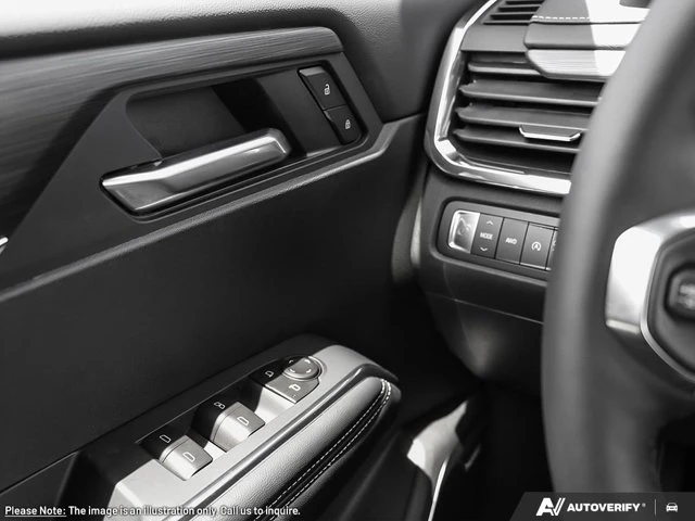 2026 GMC Acadia Elevation, černá, 15 km, dovoz Kanada — foto 16 z 20