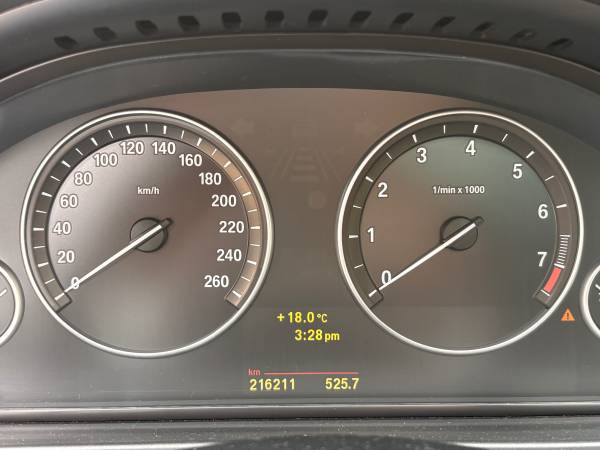 2011 BMW, dovoz Kanada — foto 10 z 12