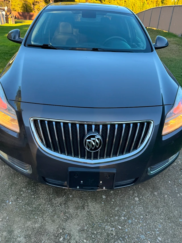 2011 Buick Regal, šedá, 101 105 km, dovoz Kanada — foto 5 z 5