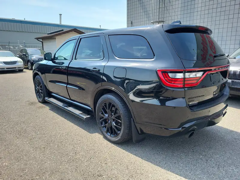2016 Dodge Durango R/T, černá, 194 997 km, dovoz Kanada — foto 2 z 12