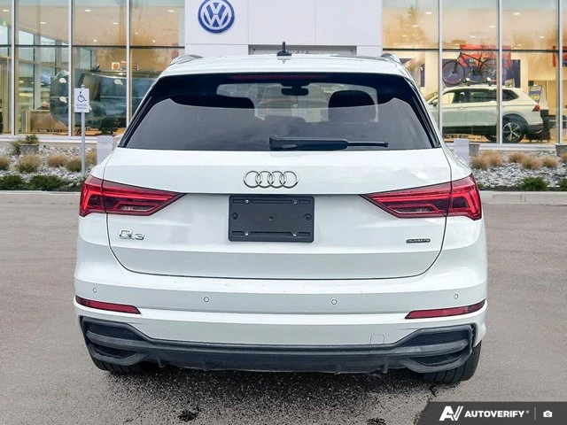 2025 Audi Q3 Progressiv, 42 494 km, dovoz Kanada — foto 4 z 20