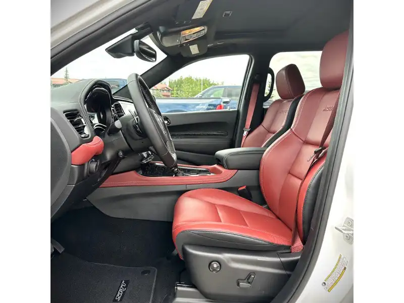 2024 Dodge Durango Srt Hellcat Premium, bílá, 1 395 km, dovoz Kanada — foto 11 z 12