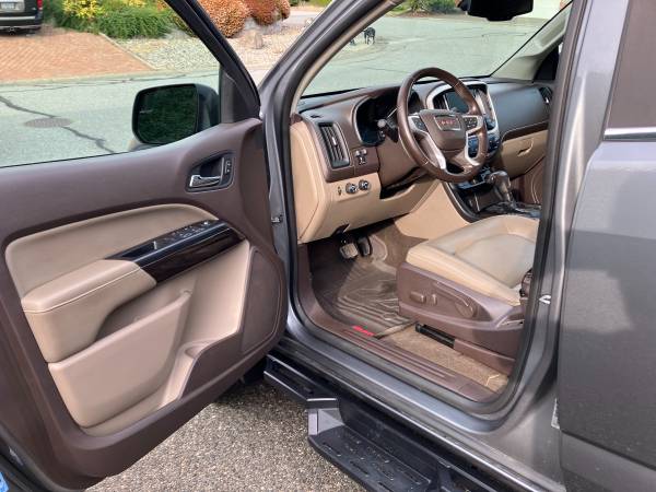 2018 GMC, dovoz Kanada — foto 5 z 12
