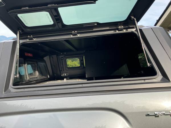 2018 GMC, dovoz Kanada — foto 8 z 12
