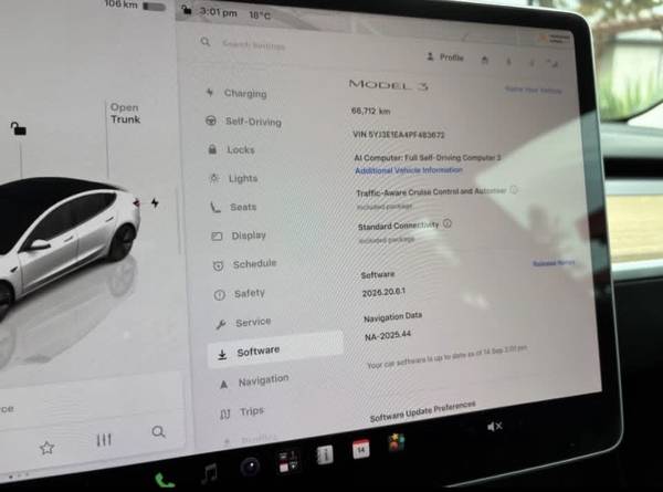 2023 Tesla, dovoz Kanada — foto 6 z 6