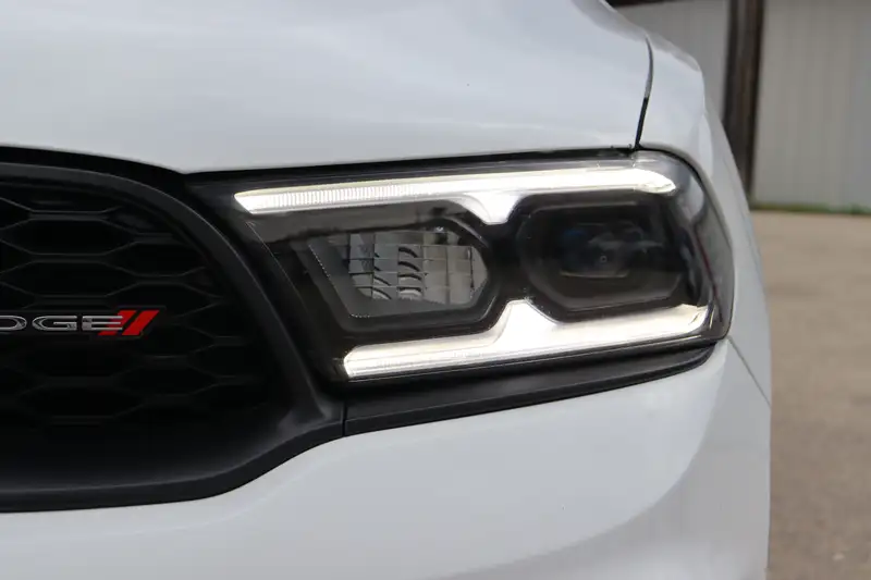 2025 Dodge Durango GT Plus, bílá, 23 329 km, dovoz Kanada — foto 3 z 12