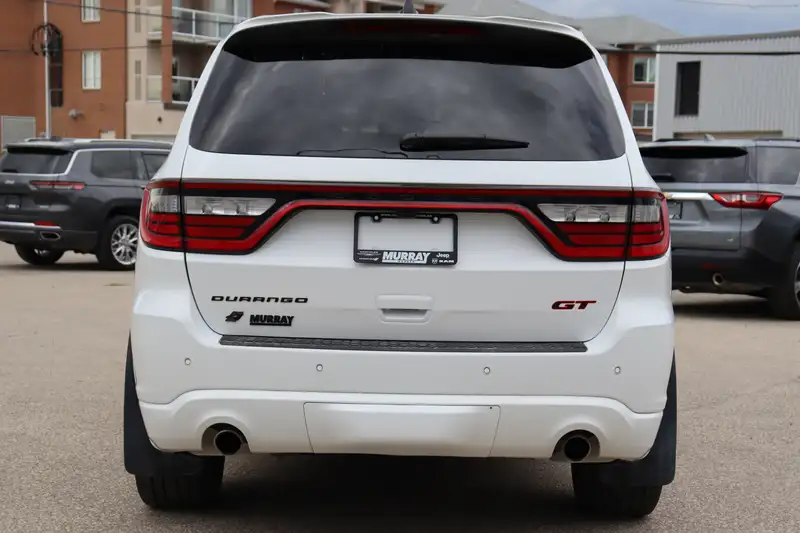 2025 Dodge Durango GT Plus, bílá, 23 329 km, dovoz Kanada — foto 9 z 12
