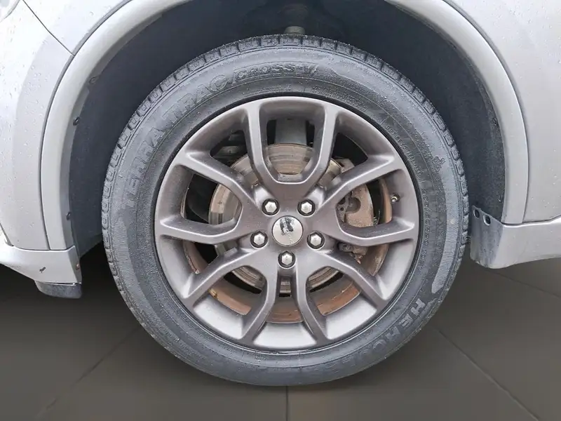2017 Dodge Durango R/T, stříbrná, 159 824 km, dovoz Kanada — foto 7 z 12