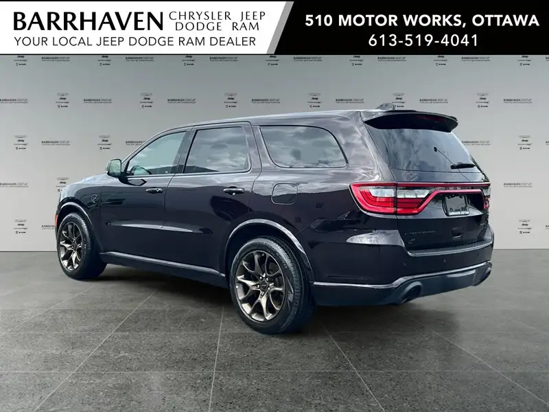 2025 Dodge Durango SRT Hellcat Brass Monkey, červená, 13 326 km, dovoz Kanada — foto 3 z 12