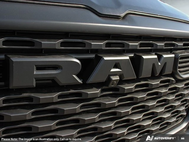 2026 RAM 1500 Warlock, černá, 26 km, dovoz Kanada — foto 10 z 20