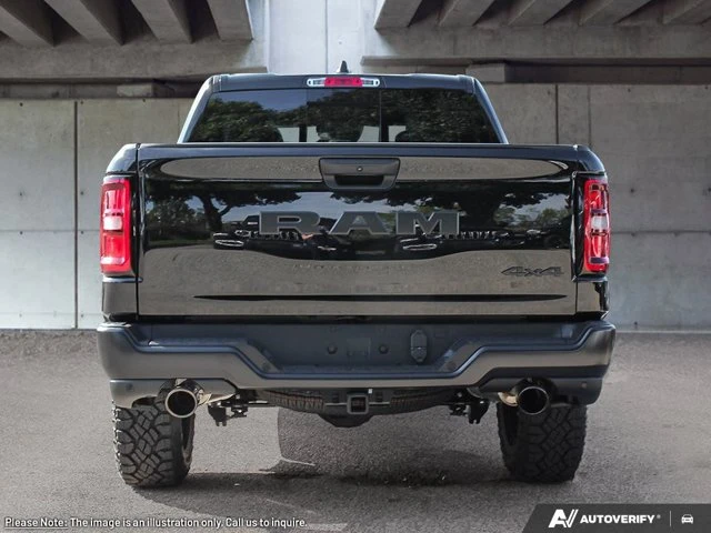 2026 RAM 1500 Warlock, černá, 26 km, dovoz Kanada — foto 6 z 20