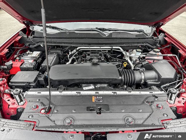 2026 GMC Canyon Elevation, červená, 52 km, dovoz Kanada — foto 13 z 20