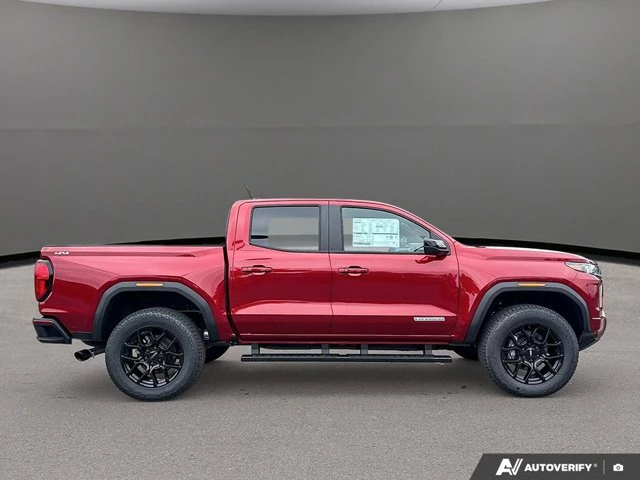 2026 GMC Canyon Elevation, červená, 52 km, dovoz Kanada — foto 6 z 20