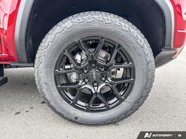 2026 GMC Canyon Elevation, červená, 52 km, dovoz Kanada — foto 9 z 20