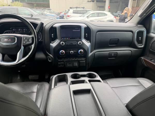 GMC, dovoz Kanada — foto 4 z 6