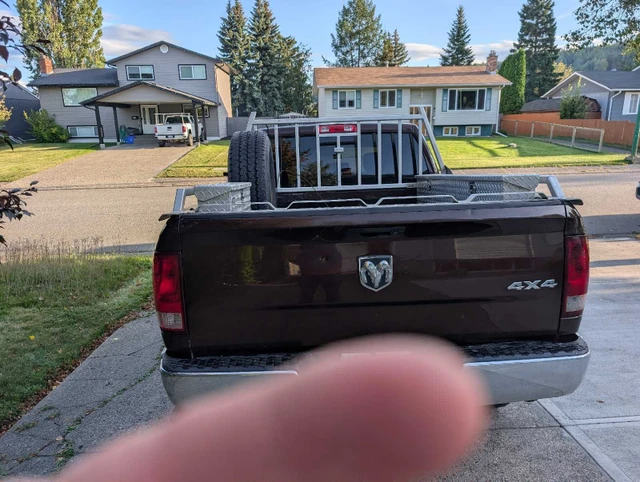 2015 Dodge Ram2500, 207 000 km, dovoz Kanada — foto 5 z 5