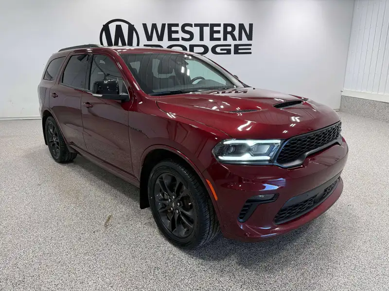 2023 Dodge Durango, červená, 91 504 km, dovoz Kanada — foto 1 z 12 2023 Dodge Durango, červená, 91 504 km, dovoz Kanada — foto 1 z 12