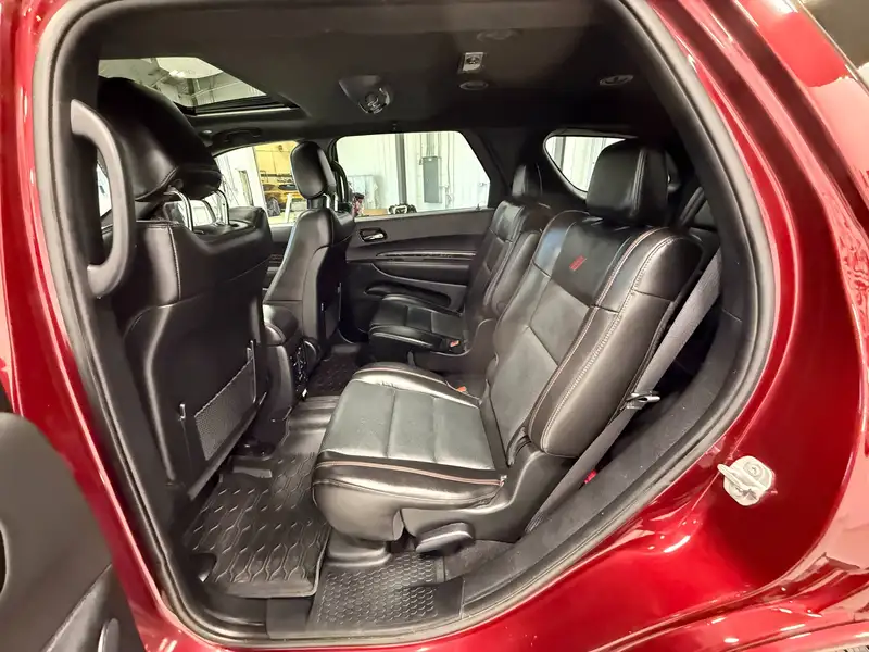 2023 Dodge Durango, červená, 91 504 km, dovoz Kanada — foto 10 z 12