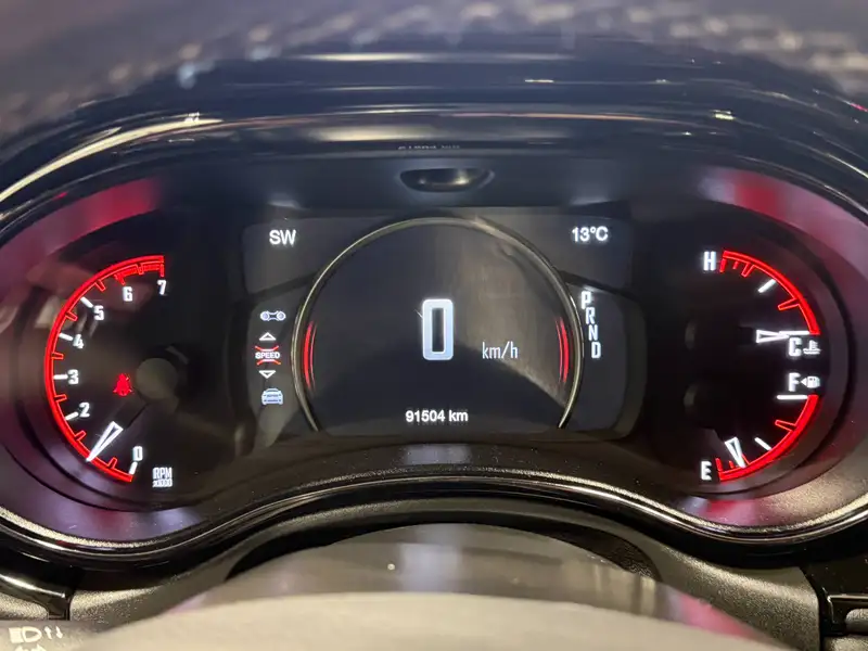 2023 Dodge Durango, červená, 91 504 km, dovoz Kanada — foto 12 z 12