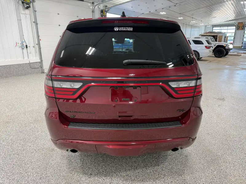 2023 Dodge Durango, červená, 91 504 km, dovoz Kanada — foto 6 z 12
