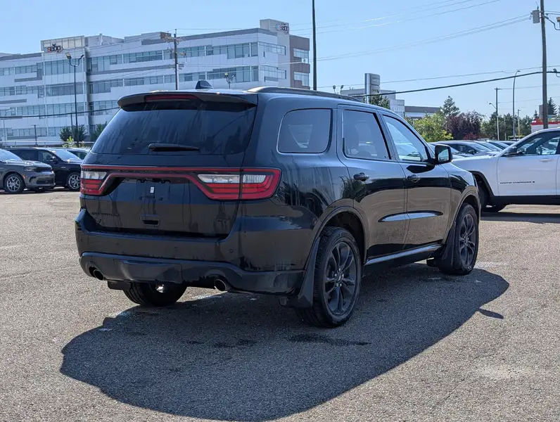 2025 Dodge Durango GT, černá, 4 084 km, dovoz Kanada — foto 7 z 12