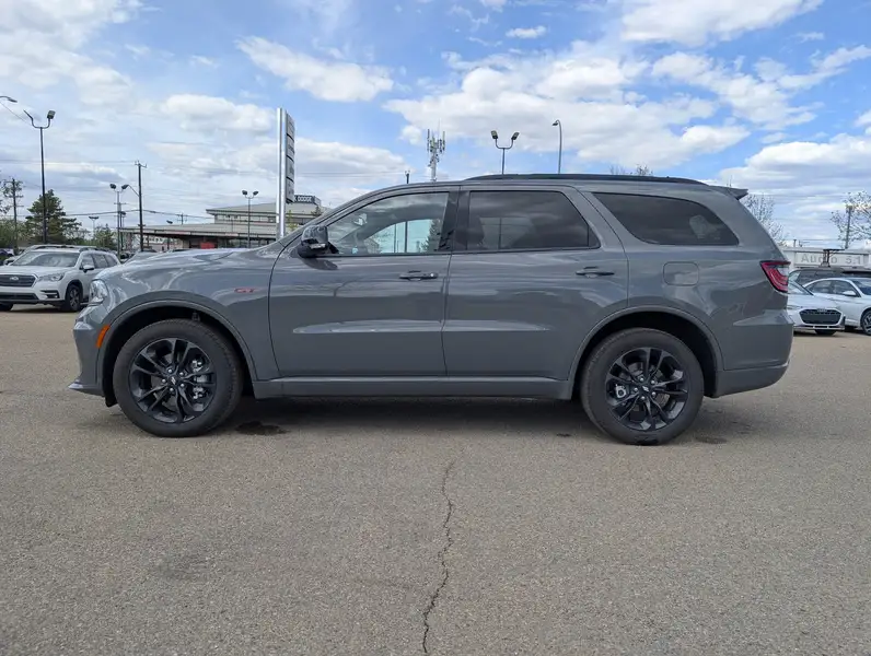 2026 Dodge Durango GT Plus, šedá, 1 514 km, dovoz Kanada — foto 3 z 12