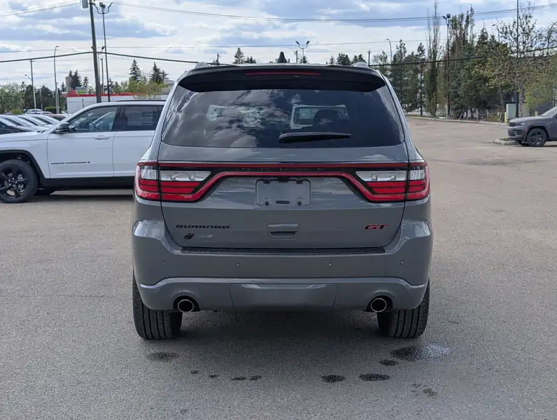 2026 Dodge Durango GT Plus, šedá, 1 514 km, dovoz Kanada — foto 5 z 12