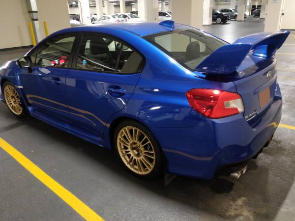 2016 Subaru, dovoz Kanada — foto 9 z 12