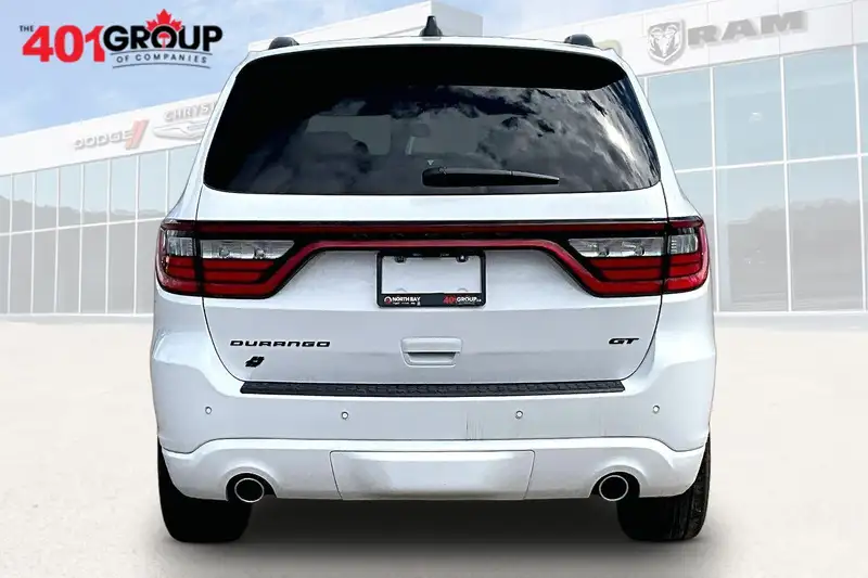 2026 Dodge Durango, bílá, 25 km, dovoz Kanada — foto 4 z 12