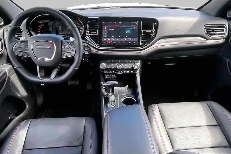 2026 Dodge Durango, bílá, 25 km, dovoz Kanada — foto 5 z 12