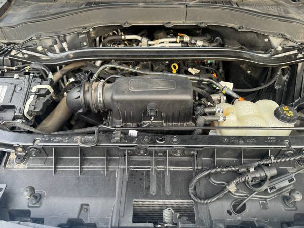 2021 Ford, dovoz Kanada — foto 11 z 12
