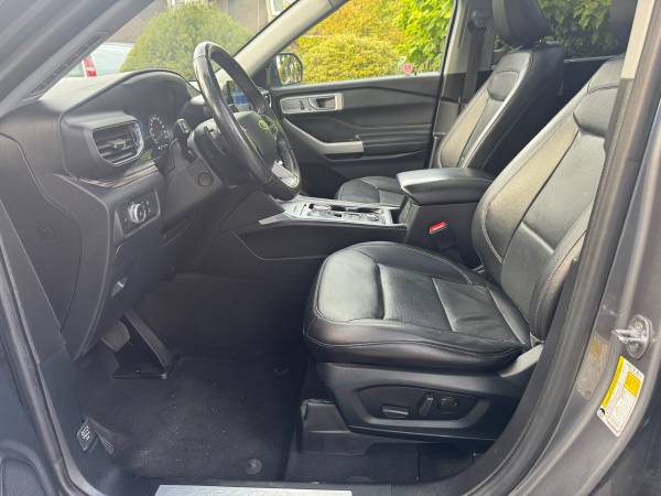 2021 Ford, dovoz Kanada — foto 9 z 12